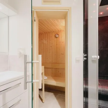 Amazing In Travemuende With Sauna * Lubeka